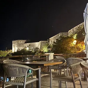  Guest house With Castle View Albania
